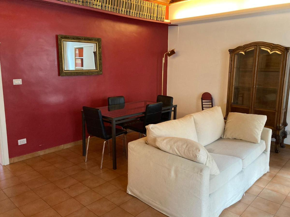 Apartments Roma Apartment